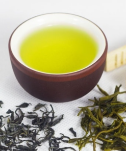 Nước trà xanh vàng hương thơm, hậu vị ngọt