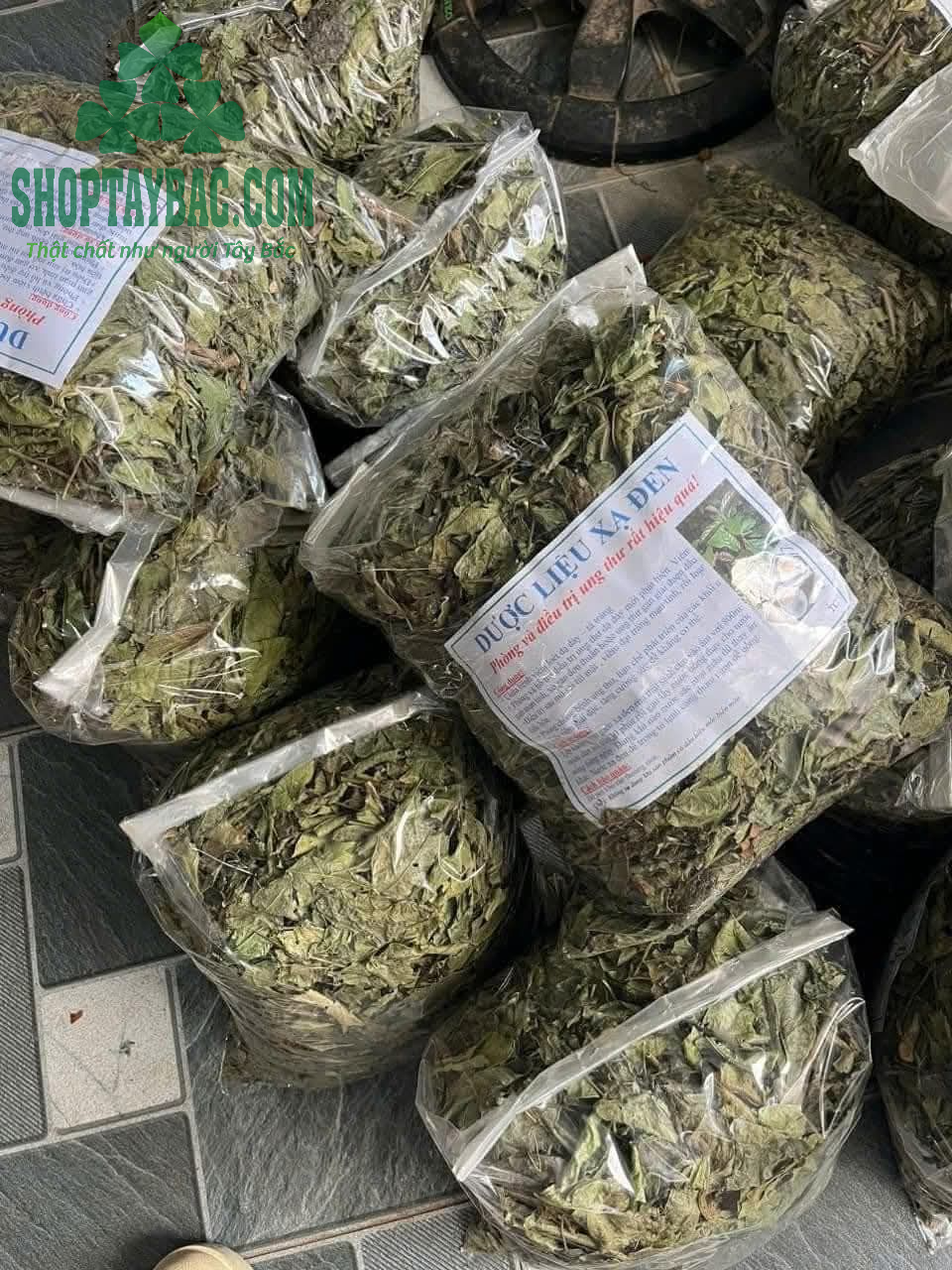 Xạ đen khô Hòa Bình đóng túi 1kg