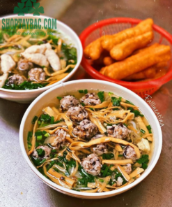 Canh măng nấu mọc