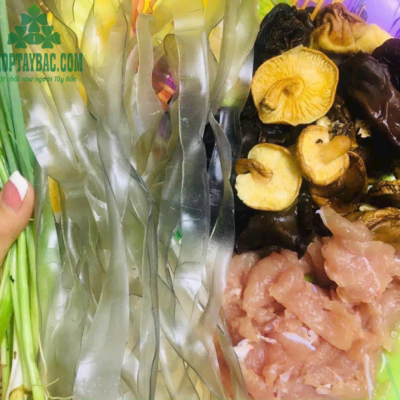 Miến dong sợi to phù hợp nấu canh, ăn lẩu