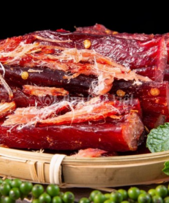 Thịt nai gác bếp trên bàn nhậu