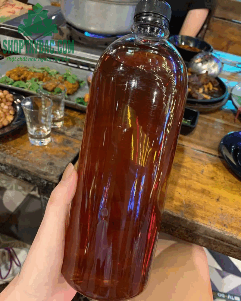 Rượu táo mèo Yên Bái