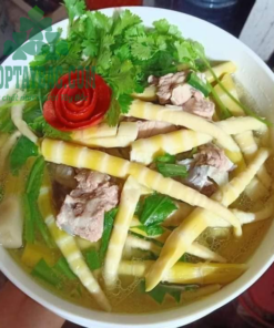 Măng sặt ngâm tỏi ớt ăn kèm bún, mỳ tôm, phở, miến