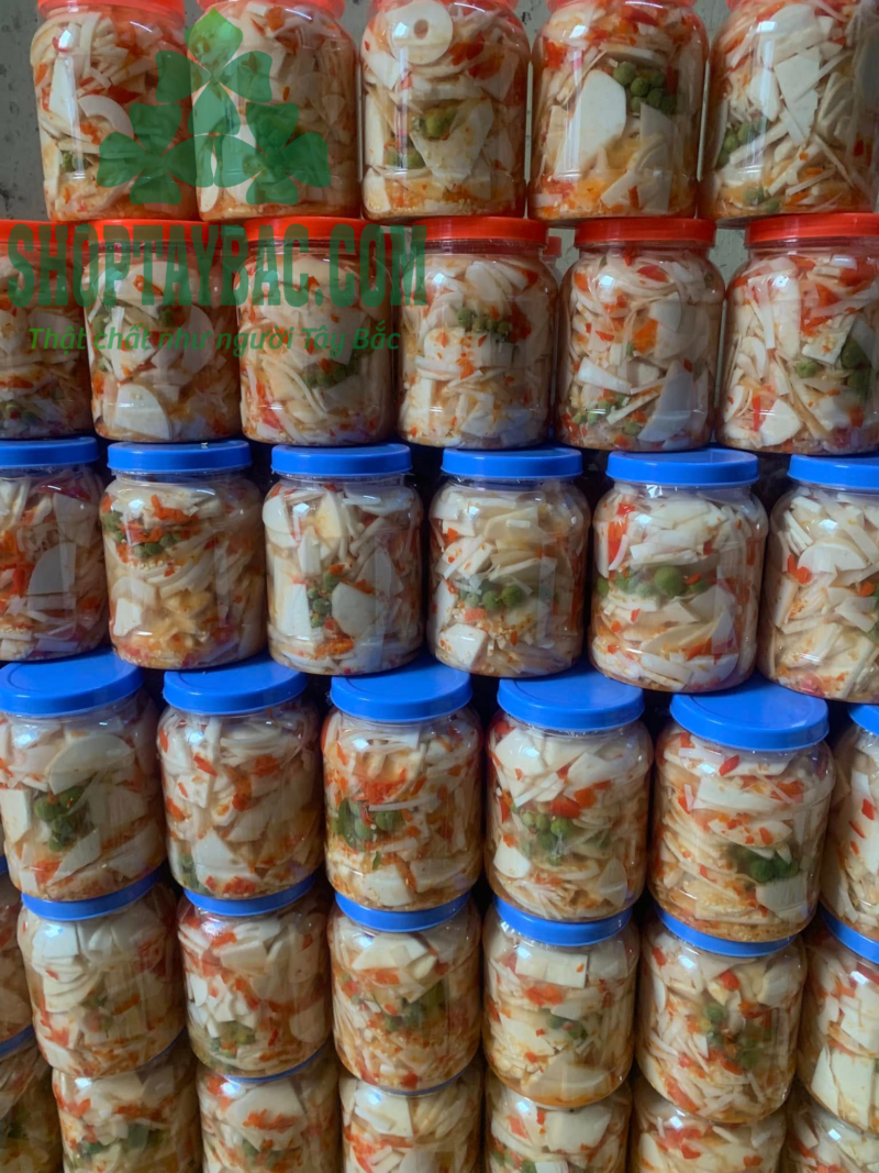 Măng tre ngâm tỏi ớt (hộp 1kg)