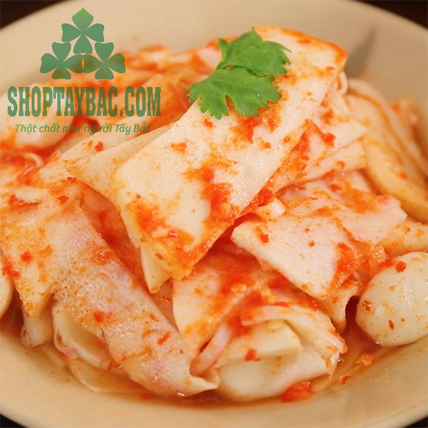 Măng tre ngâm tỏi ớt Tây Bắc