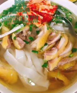 Măng tre ngâm tỏi ớt ăn kèm bún, phở, mỳ tôm