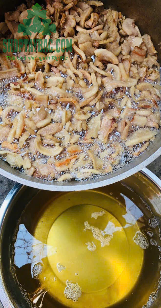 Mỡ lợn đen chế biến thủ công