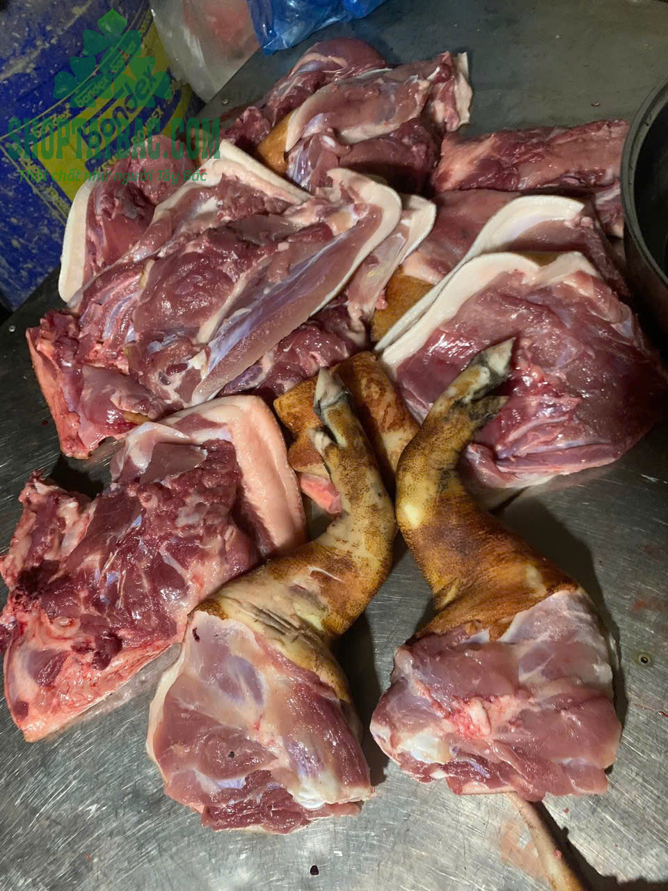 Thịt lợn mán đen bao ngon giao các tỉnh