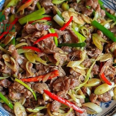 Thịt ngựa xào xả ớtThịt ngựa xào xả ớt