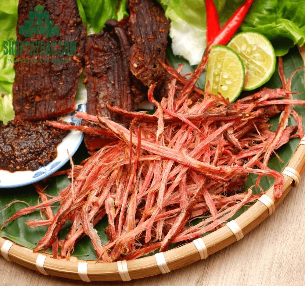 Thịt trâu gác bếp tại Shop Tây Bắc thơm ngon chuẩn vị