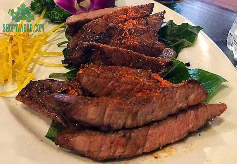 Trâu nướng tảng thơm ngon