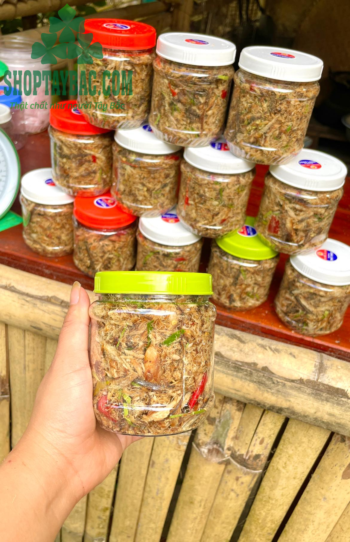 Cá khô giã ớt đóng hộp