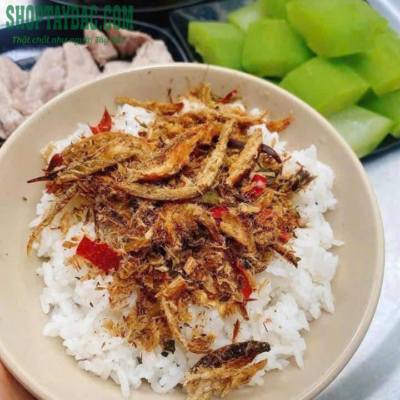 Cá khô giã ớt phù hợp cho mọi đối tượng