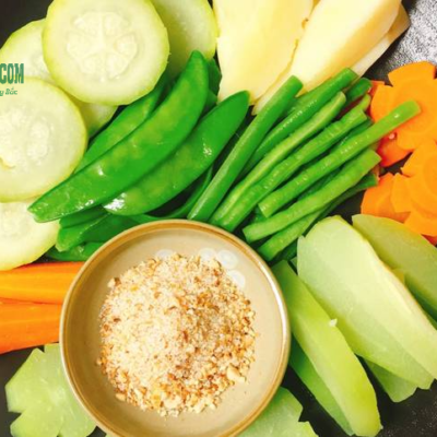 Củ quả luộc chấm muối lạc vừng