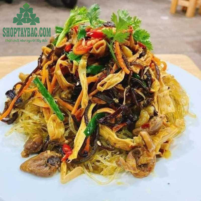 Lòng mề xào miến măng khô