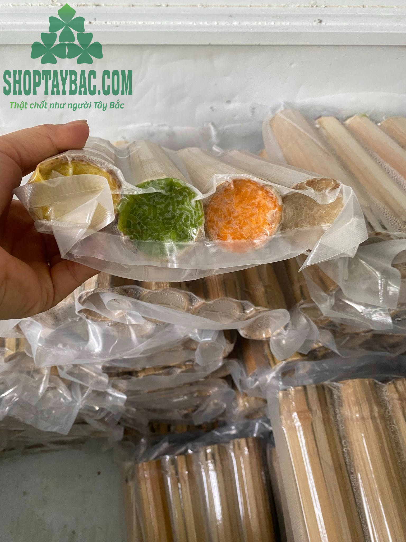 Sơm lam tại Shop Tây Bắc gửi cho khách