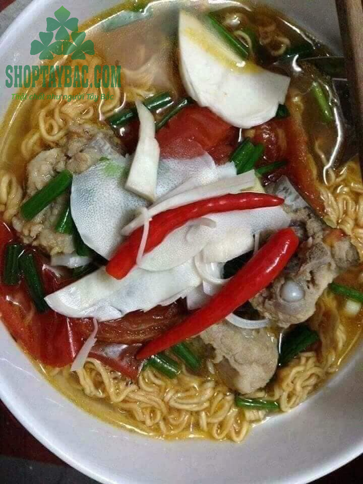 măng ớt ngâm ăn kèm bún phở mỳ tôm