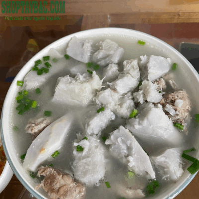 Canh khoai môn lệ phố