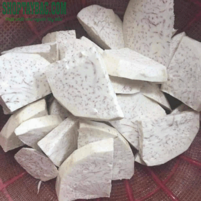 Khoai môn lệ phố được thu mua trực tiếp từ bà con Tây Bắc