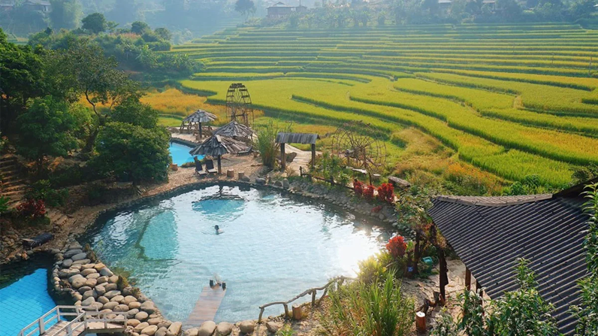 Suối khoáng nóng Trạm Tấu Yên Bái