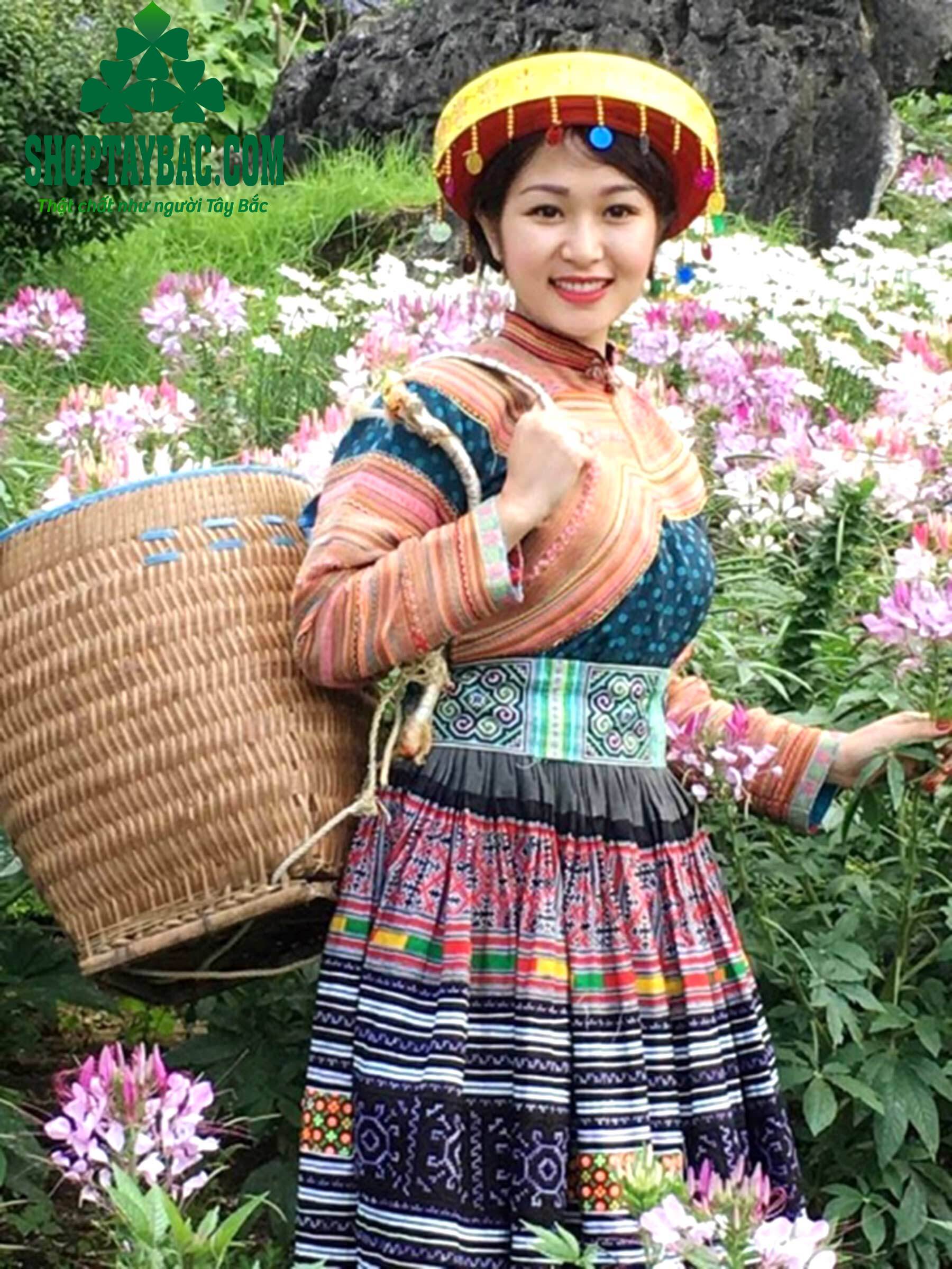 Trang phục truyền thống dân tộc Mông